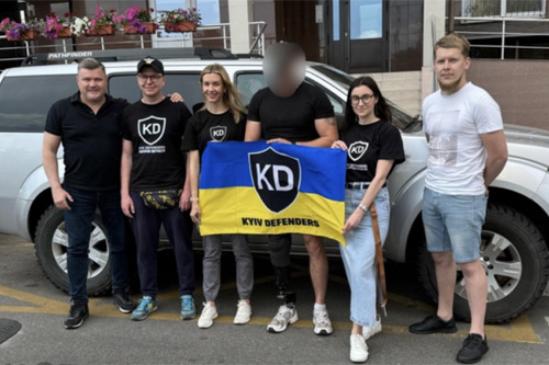 Як проєкт #KDтачки допомагає військовим на фронті отримувати більше автівок.